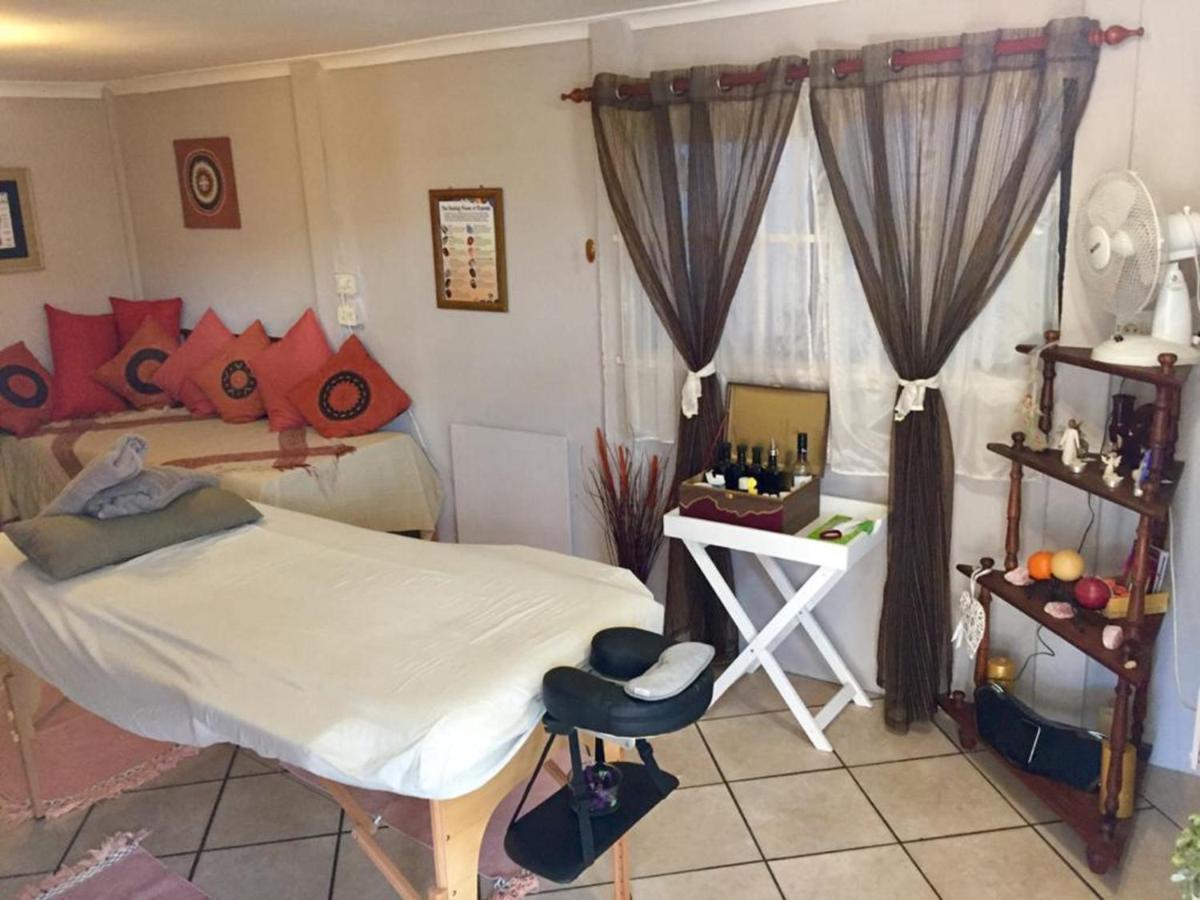 Jembjo'S Knysna Lodge & Backpackers Bagian luar foto
