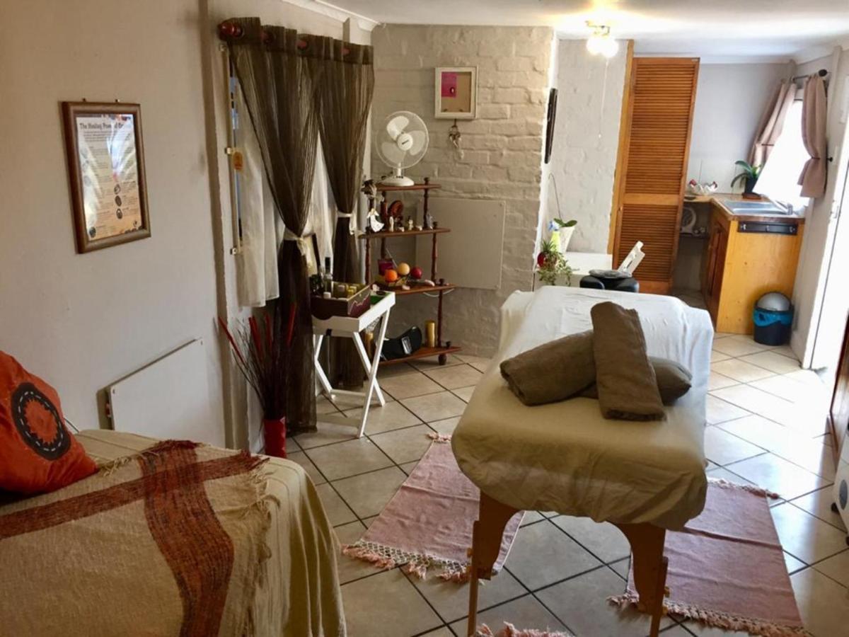 Jembjo'S Knysna Lodge & Backpackers Bagian luar foto
