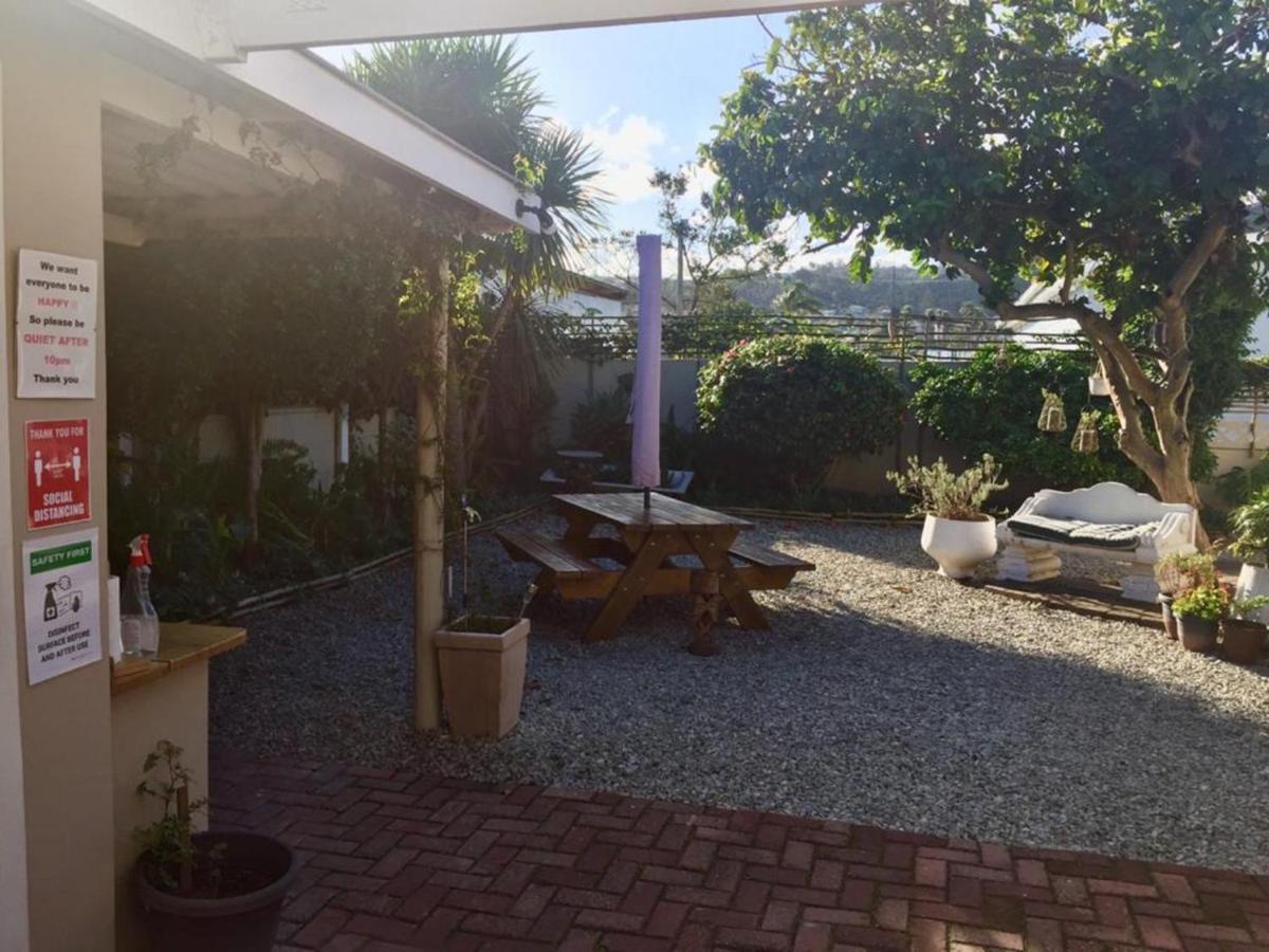 Jembjo'S Knysna Lodge & Backpackers Bagian luar foto