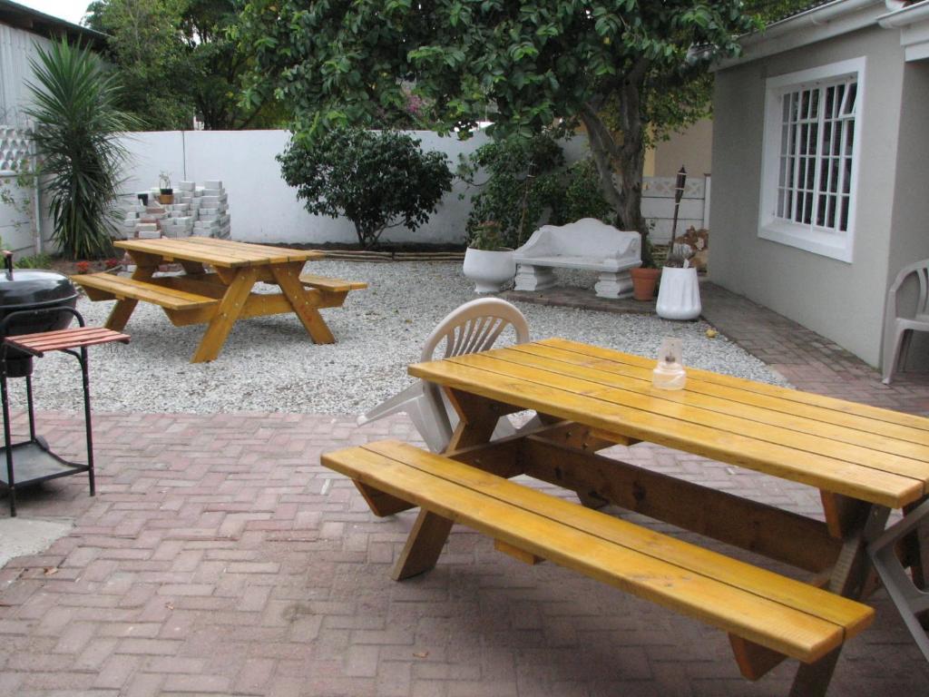 Jembjo'S Knysna Lodge & Backpackers Bagian luar foto