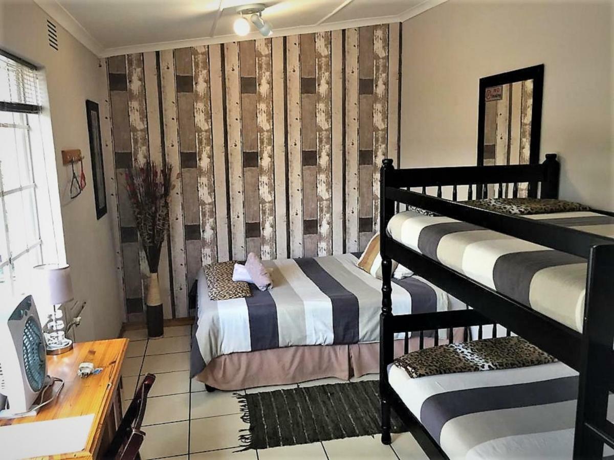 Jembjo'S Knysna Lodge & Backpackers Bagian luar foto